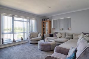 Main Accommodation - click for photo gallery